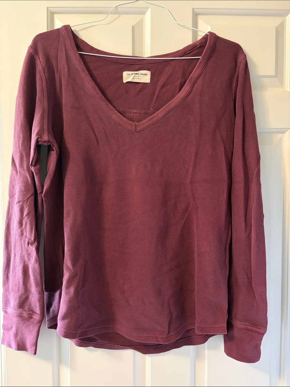 Normal Brand Wide V-Neck Long Sleeve Waffle-Knit Top